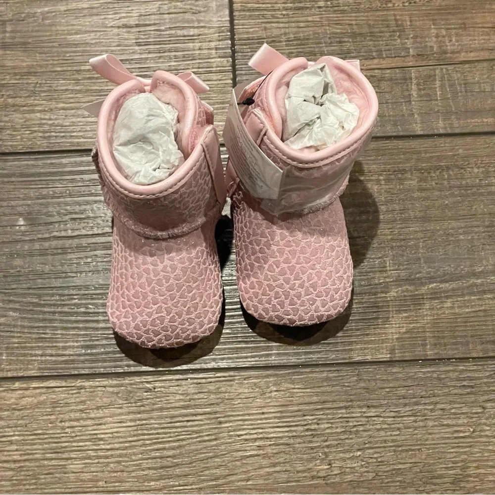 UGG new jesse